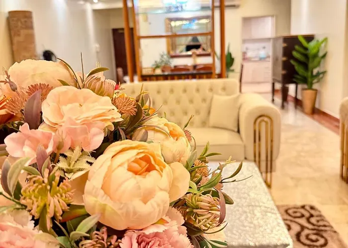 Klcc Suites In Kl 2000Sqf Luxurious Residence